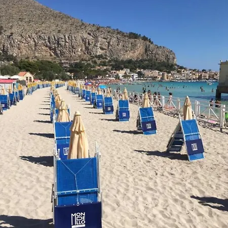 公寓 Mondello Plaza 巴勒莫